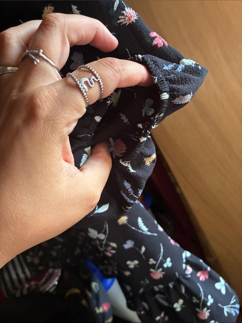 H&M Black Floral Puff-Sleeve Tunic - Picture 4 of 5
